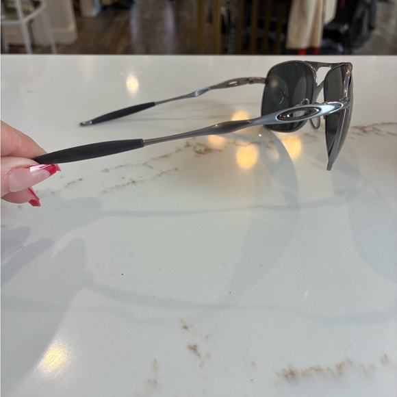 Oakley Crosshair sunglasses - Picture 7 of 11